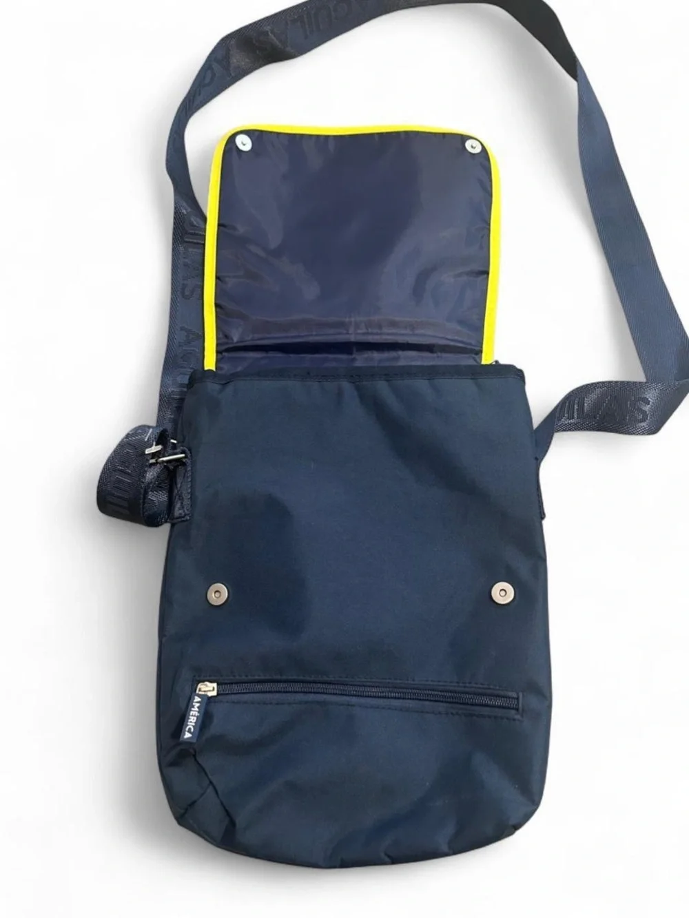 Club América Las Aguilas Soccer Crossbody Messenger Bag Navy/Yellow 13